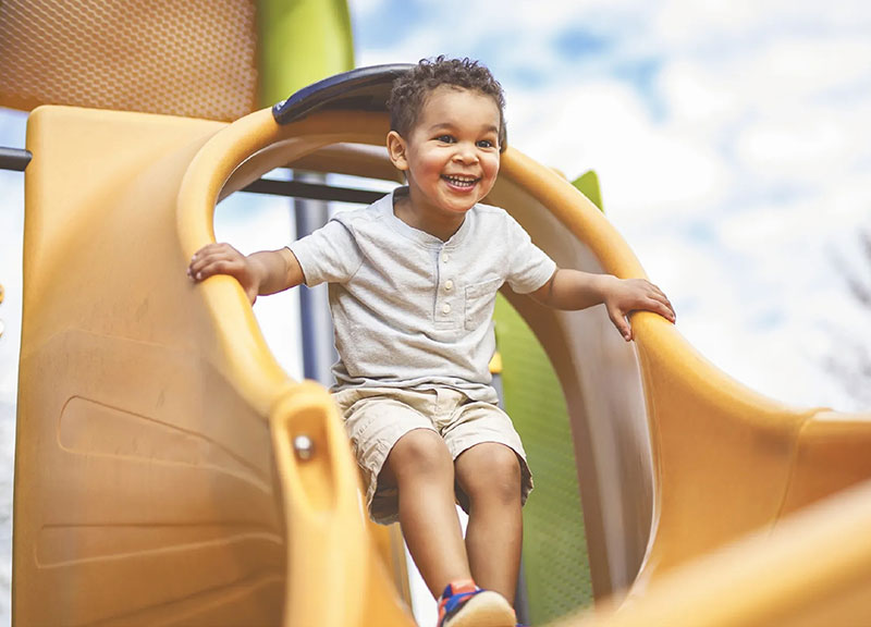 Toddlers learning through guided play in a classroom